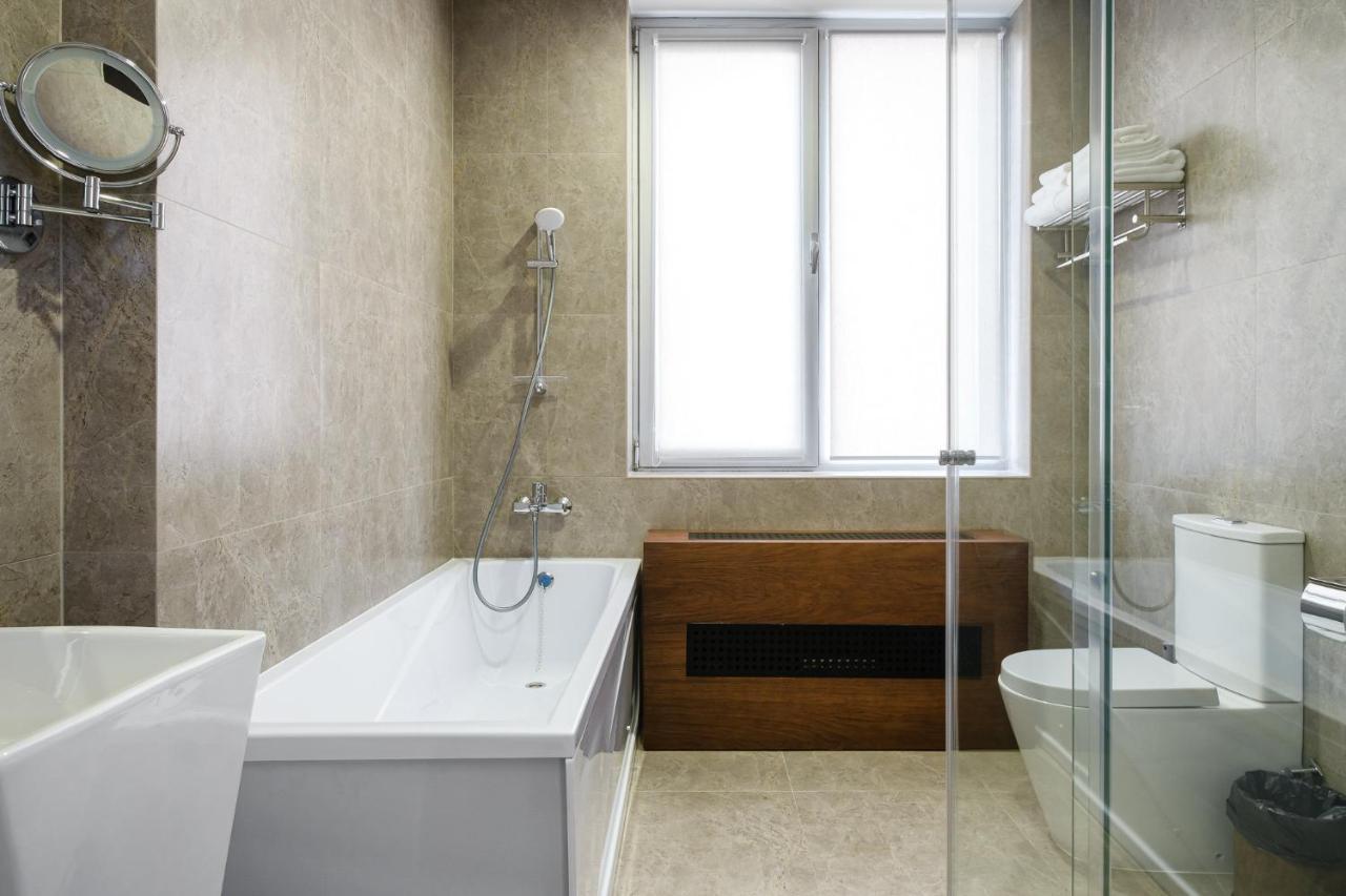 Grand Mildom Hotel Almati Kültér fotó